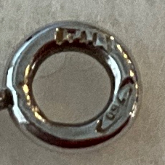 Diamond & Pearl Station 18k White Gold Necklace - Picture 8 of 14